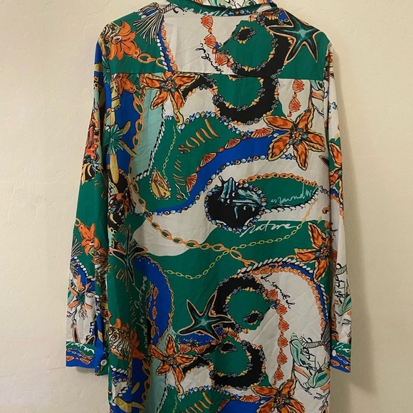 Multicolor Patterned Button up shirt - Picture 4 of 5